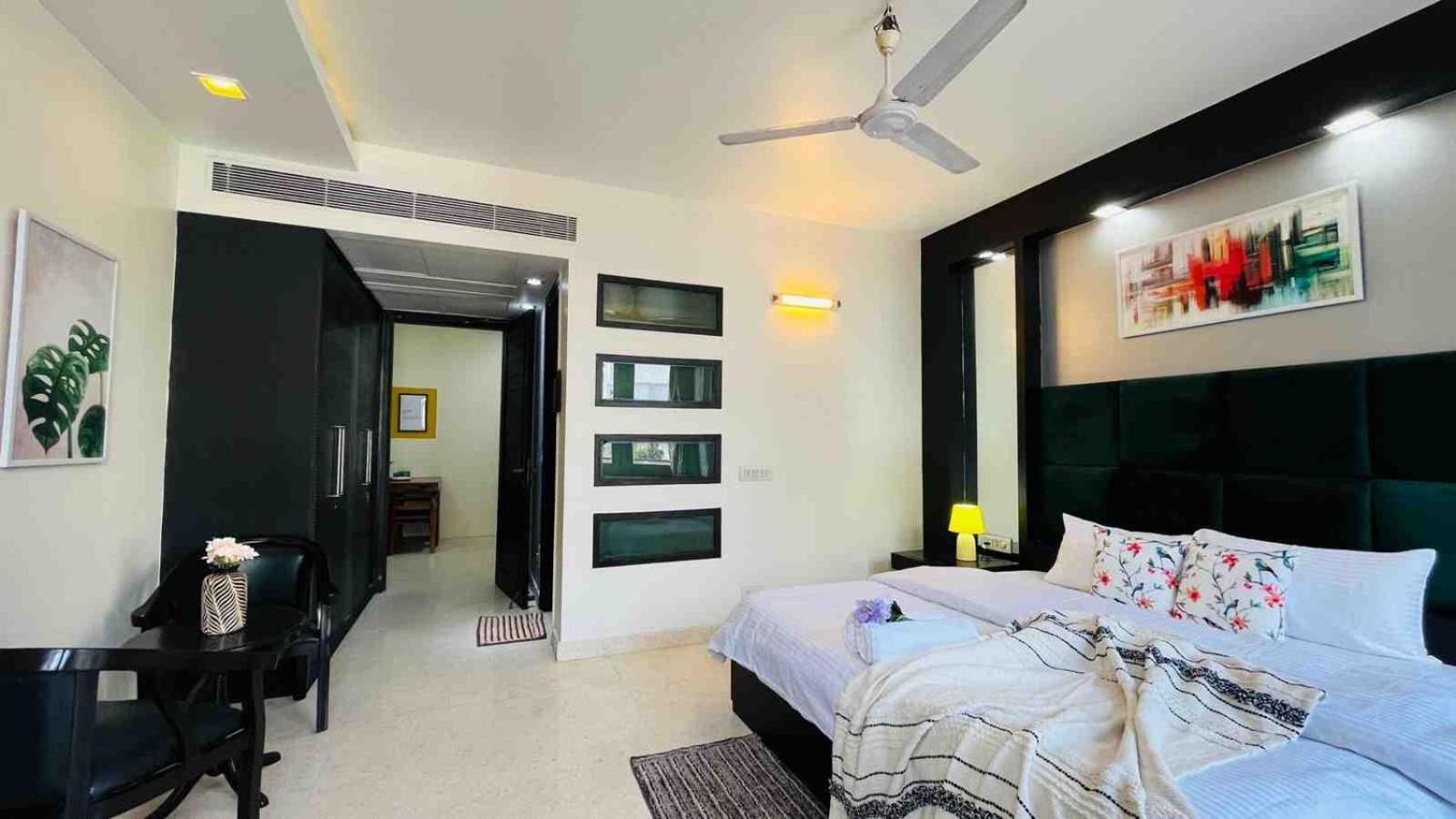 Apartment Bluo - M Block Mkt Greater Kailash *